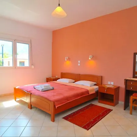 Room In Studio - Hotel Georgia - Bright Rooms Near The Golden Beach In Thassos Island * Chrisi Ammoudia